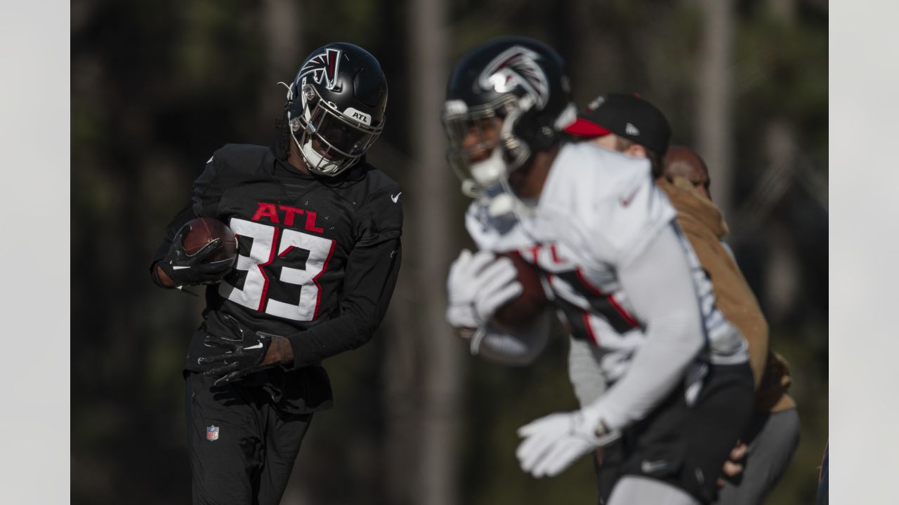 Clark Phillips III an example of how the Falcons develop depth in  preparation for times of crisis