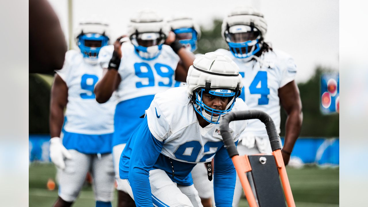 Detroit Lions' defensive line more disruptive to start training camp