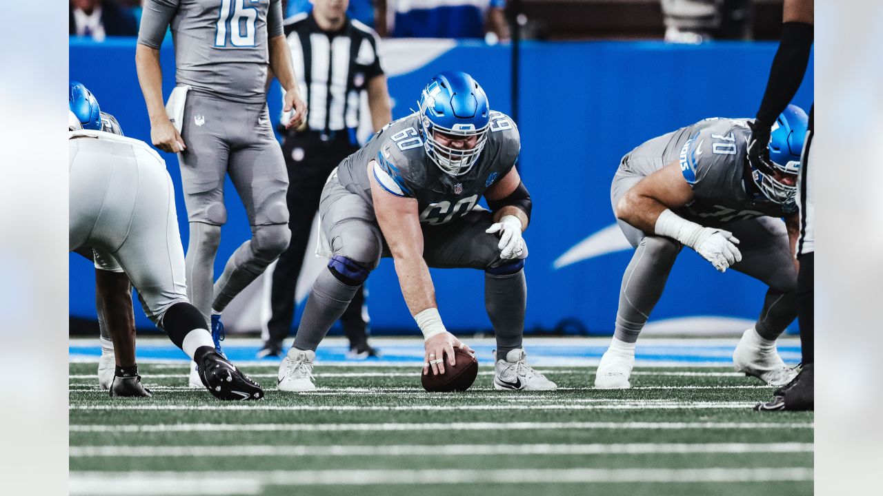 Re-signing in Detroit was a priority for versatile OL Graham Glasgow