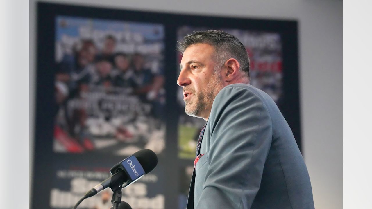 Patriots Formally Introduce Mike Vrabel As the 16th Head Coach in Team  History