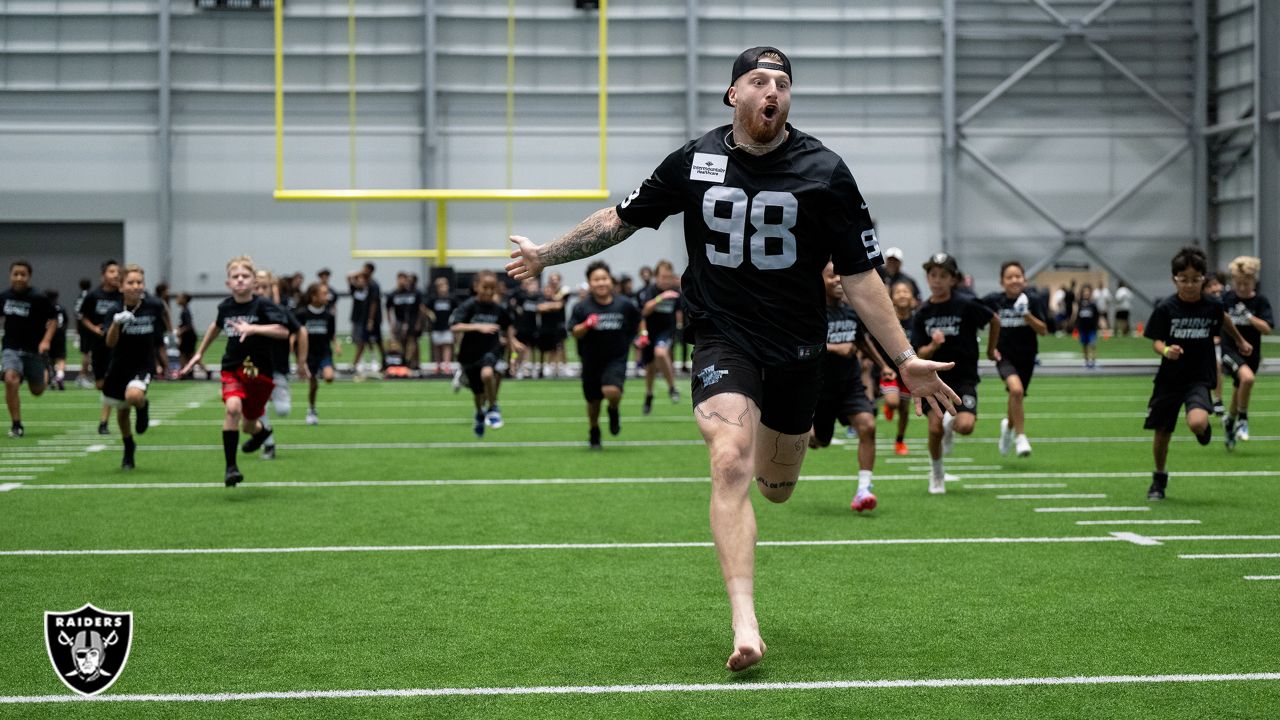 It's about giving back' for Maxx Crosby, the Raiders' Walter Payton Man of  the Year nominee