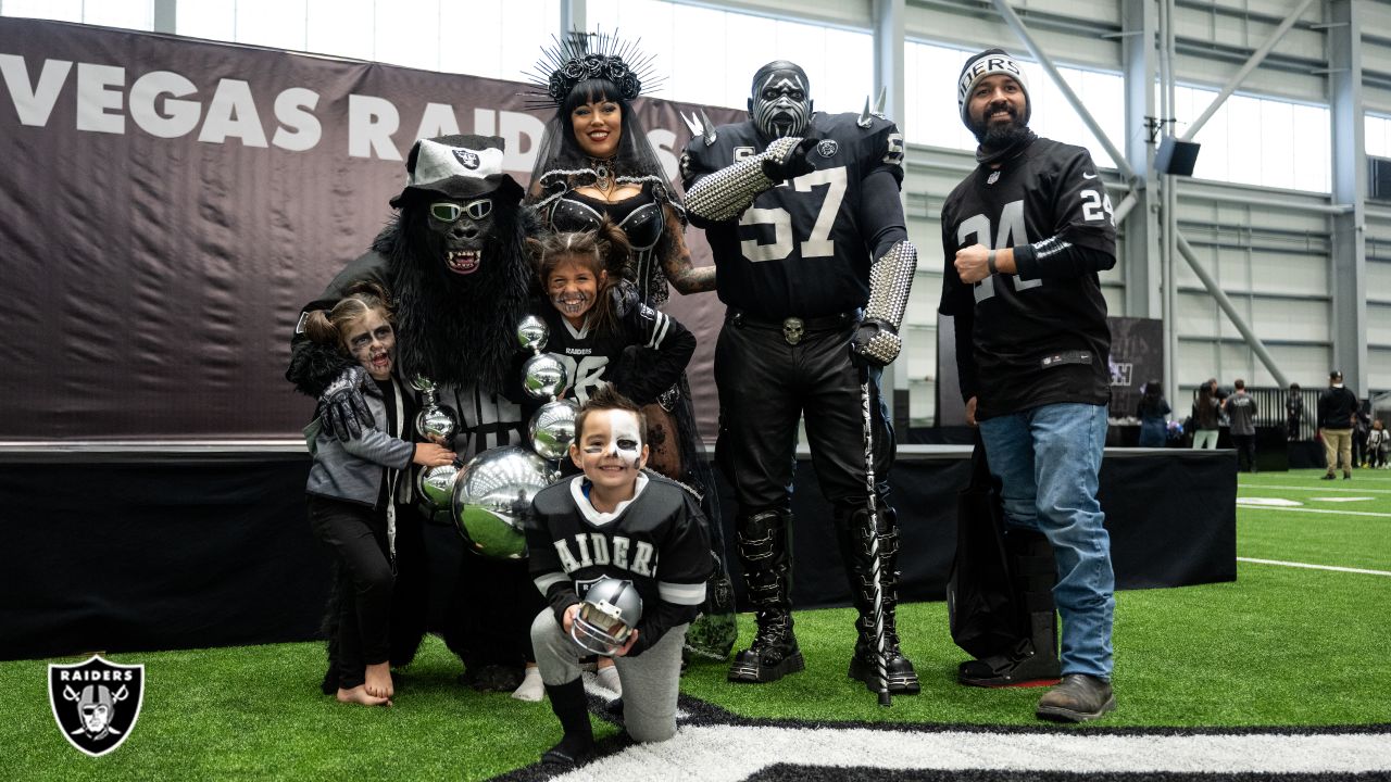 oakland raiders halloween images - Google Search  Raiders stuff, Raiders,  Oakland raiders football