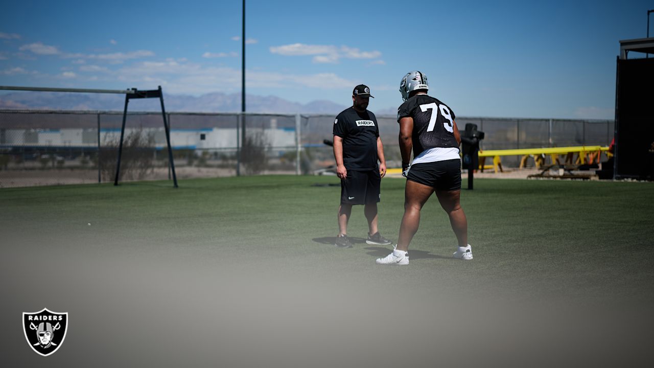 Gutierrez: A re-written rivalry from FCS competitors to NFL teammates for  Cam Miller and Tommy Mellott