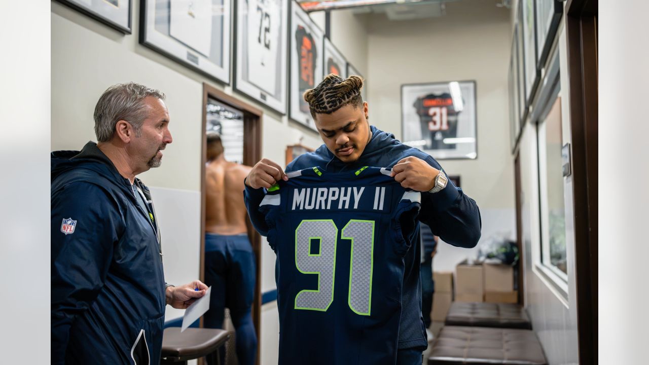 Seahawks Mailbag: First-Round Pick Byron Murphy II Answers Question From  Fans