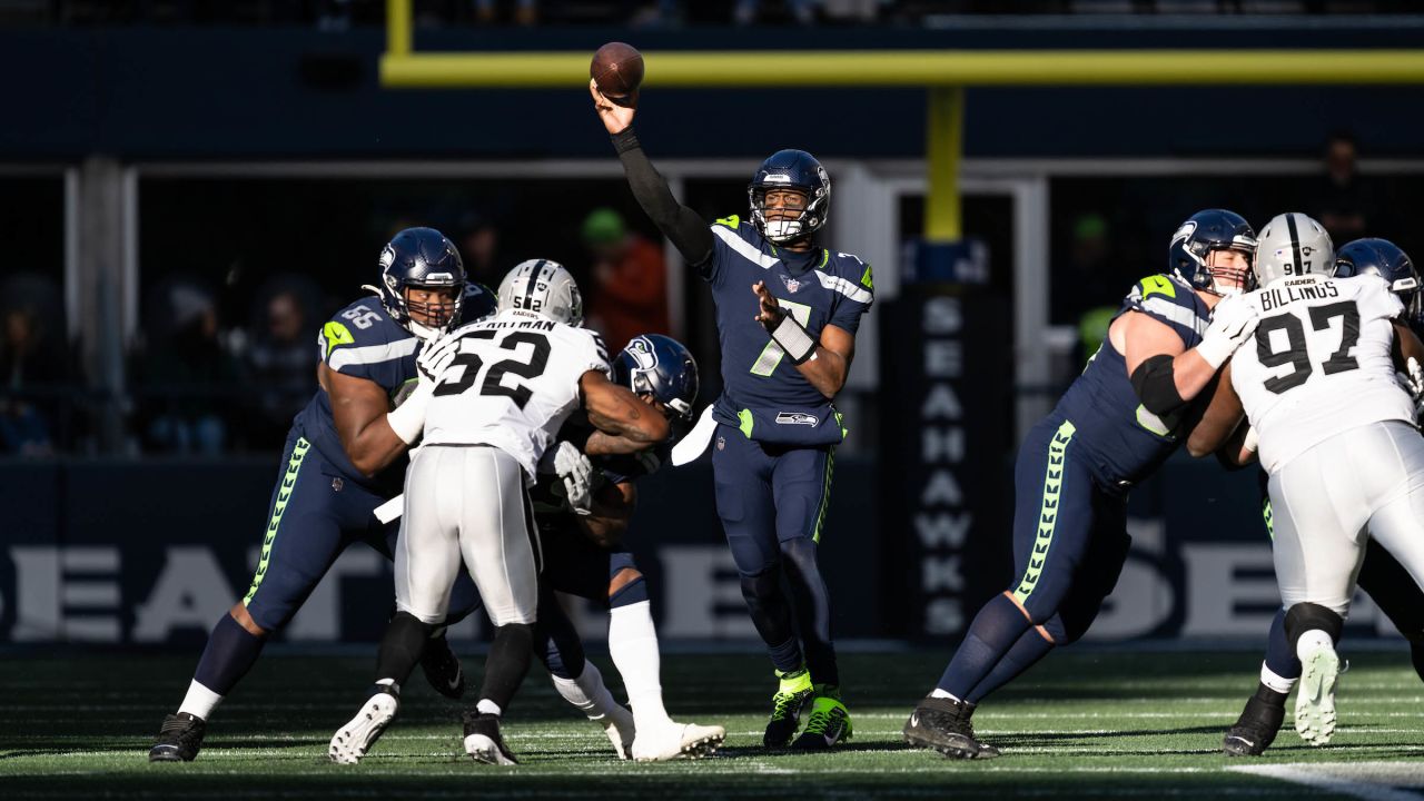 Seattle Seahawks reveal white jerseys and navy-blue pants for Week 6  matchup against Cincinnati Bengals - BVM Sports