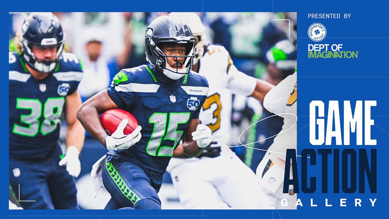 Fotze Julia goes viral