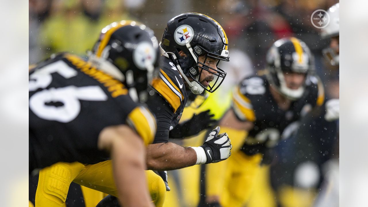 Heyward wins the Walter Payton NFL Man of the Year