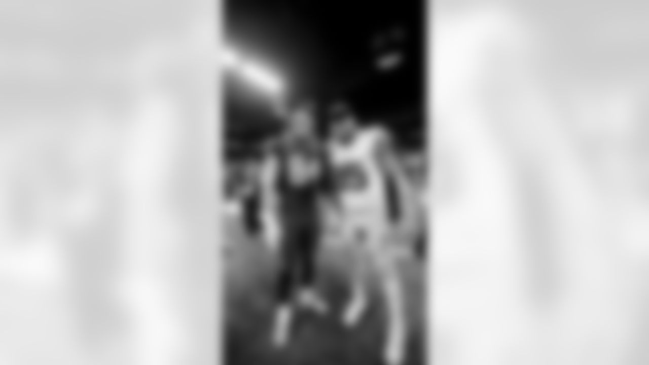 Indianapolis Colts TE Tyler Warren, TE George Kittle