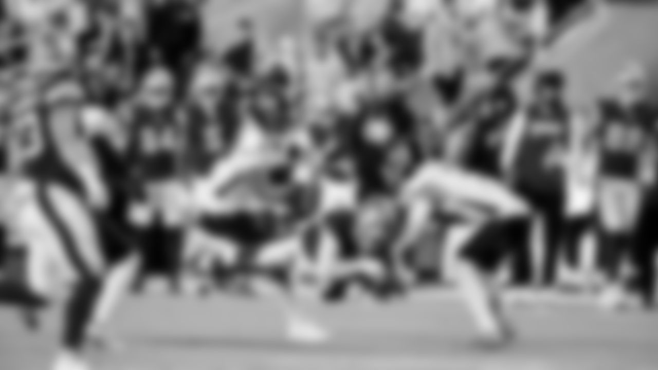 QB Mac Jones