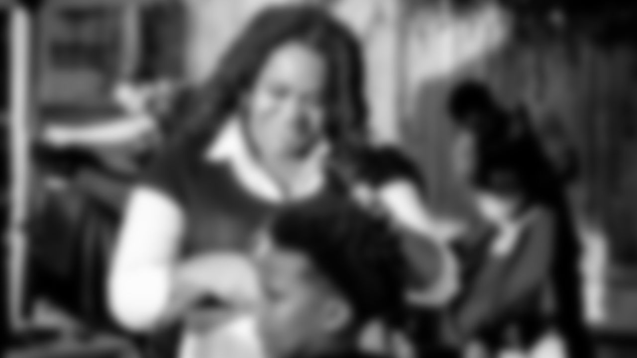 Curtis Robinson Hosts "A Cut Above" Wellness Event for Kids' Health & Vision