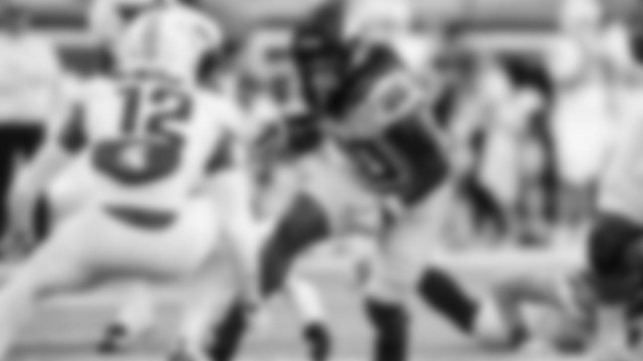 RB Jordan James
