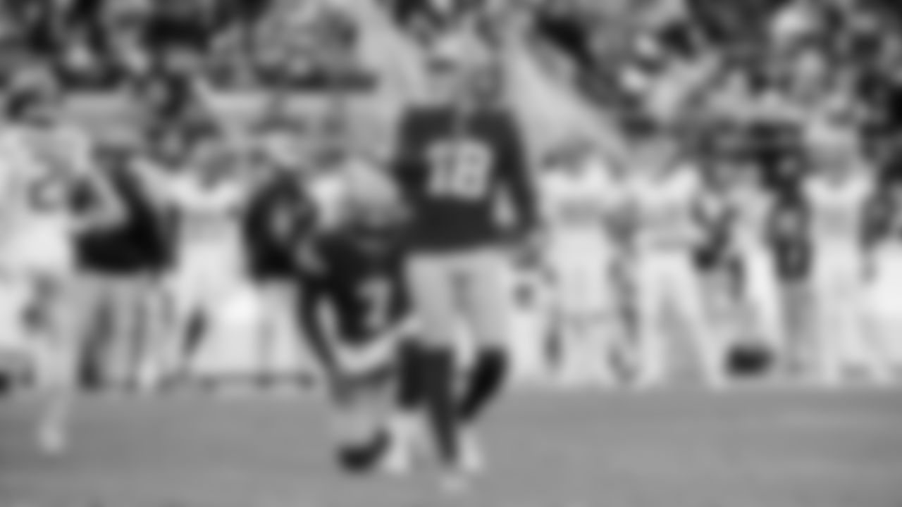 P Thomas Morstead, K Eddy Piñeiro