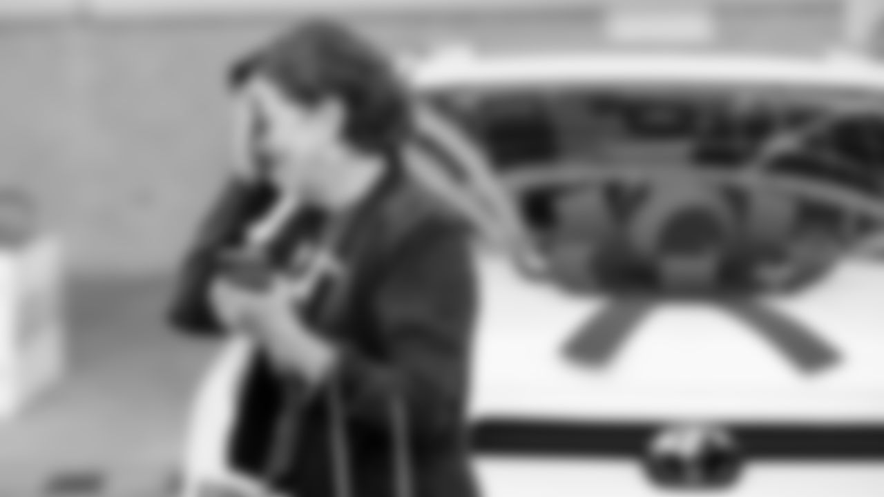 Brock Purdy Creates Unforgettable Moments for Families