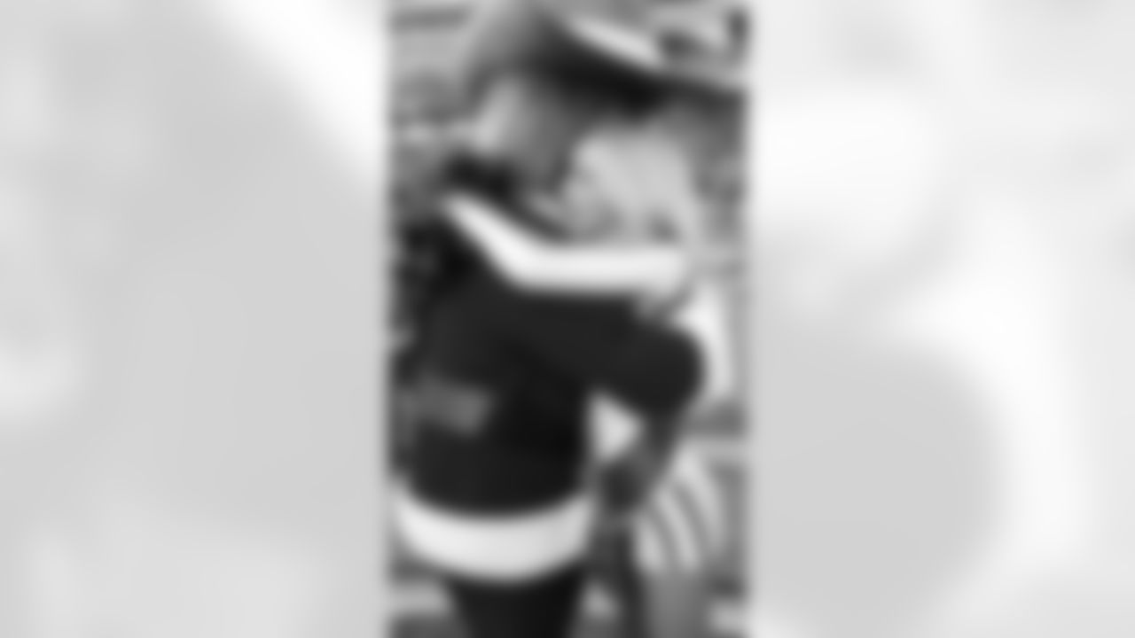 49ers Gold Rush Cheerleaders