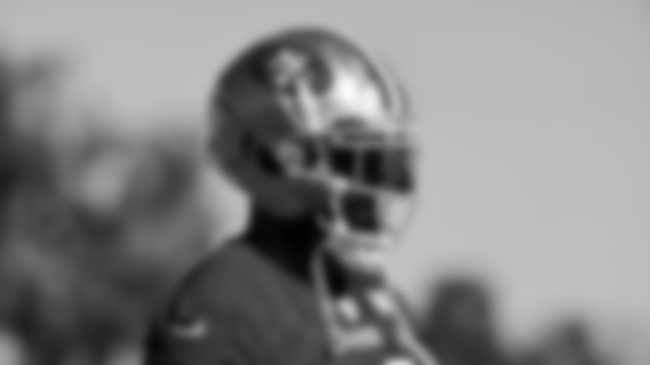 DL Austin Bryant