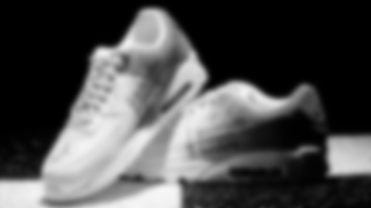 Defensive Line Coach Kris Kocurek - American Cancer Society