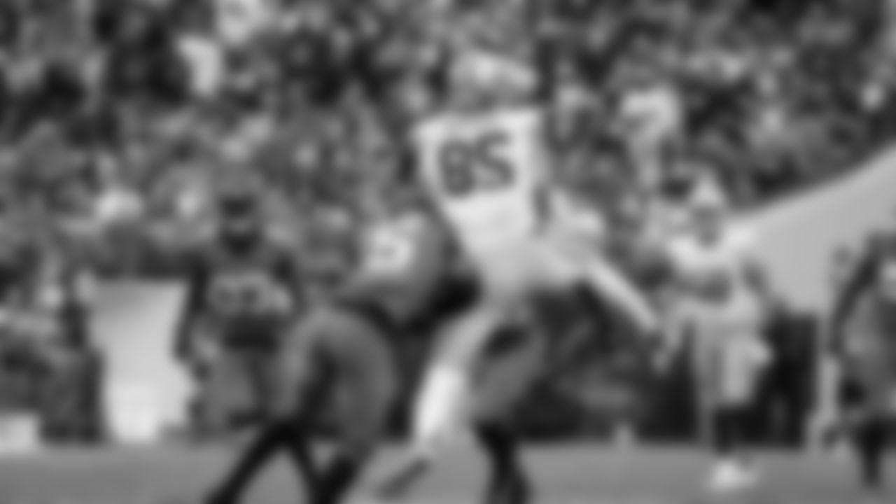 TE George Kittle