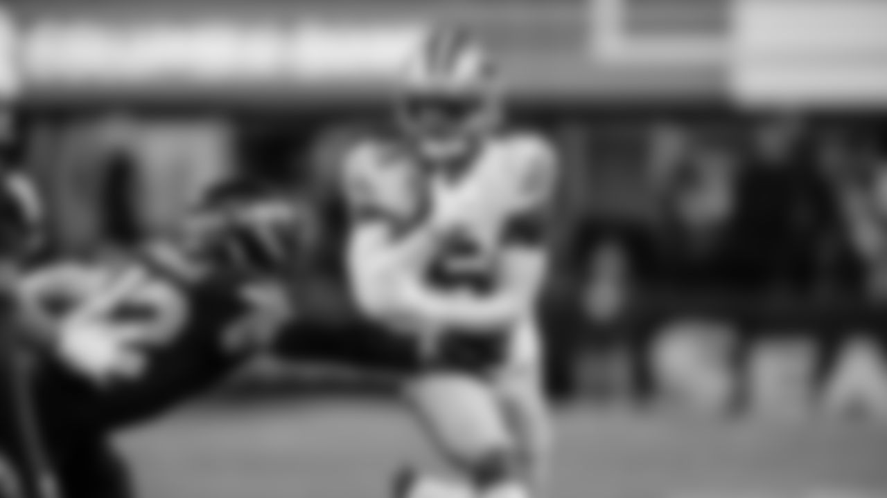 WR Demarcus Robinson