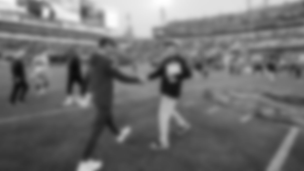 Head Coach Kyle Shanahan, Jacksonville Jaguars Head Coach Doug Pederson