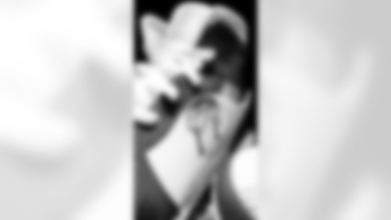 TE Luke Farrell - Broadmoor School Bobcats