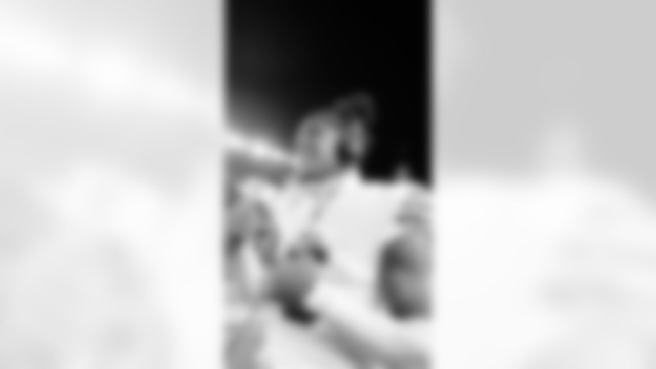 WR Demarcus Robinson