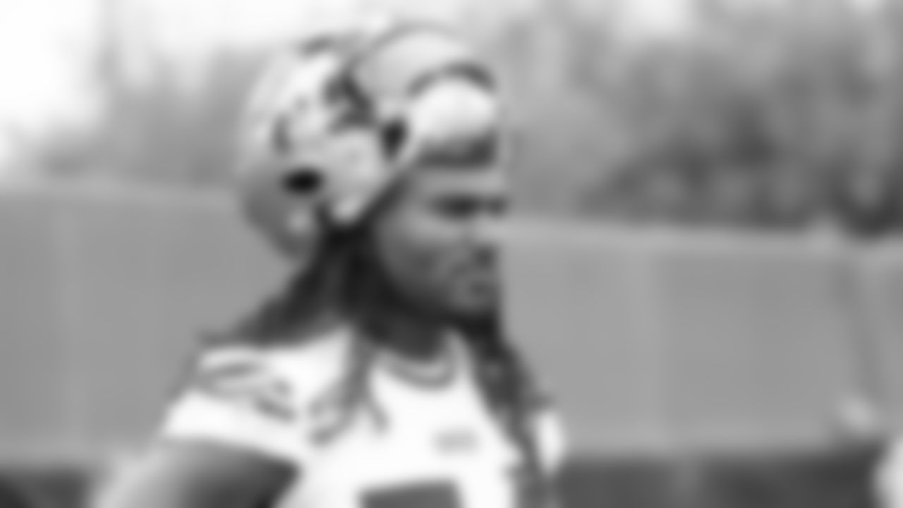 LB Fred Warner