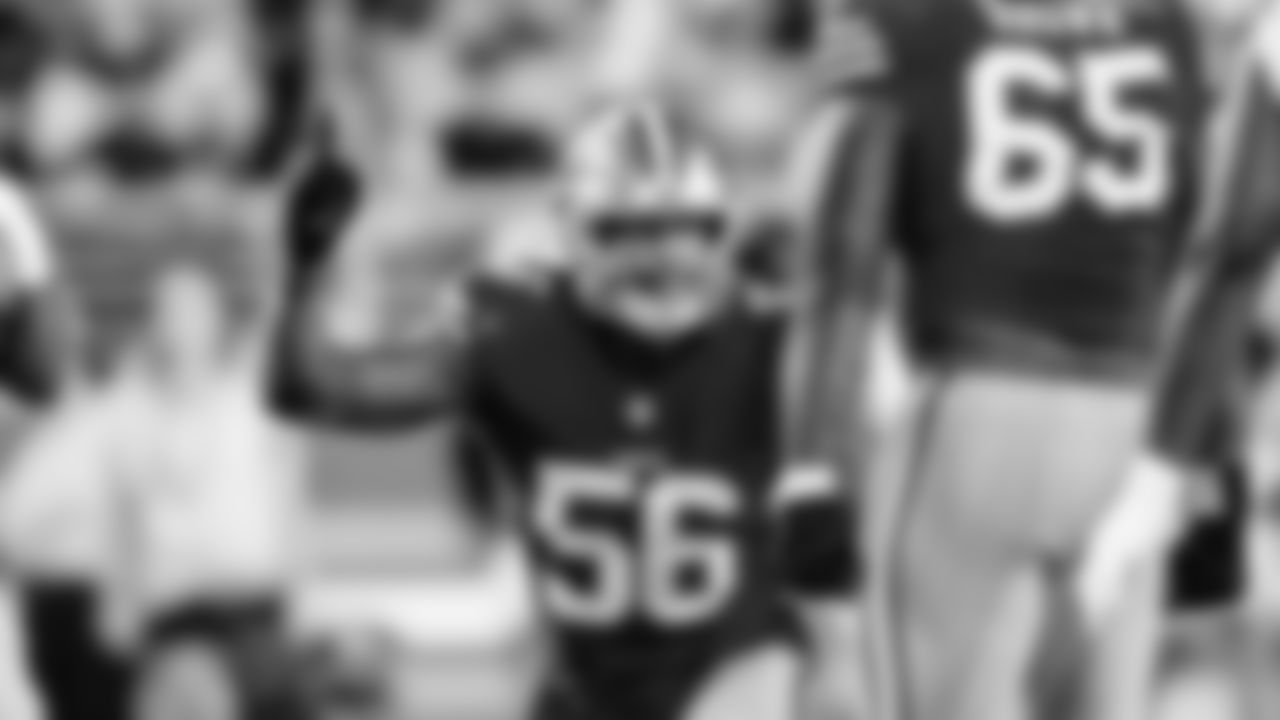 LB Trevis Gipson