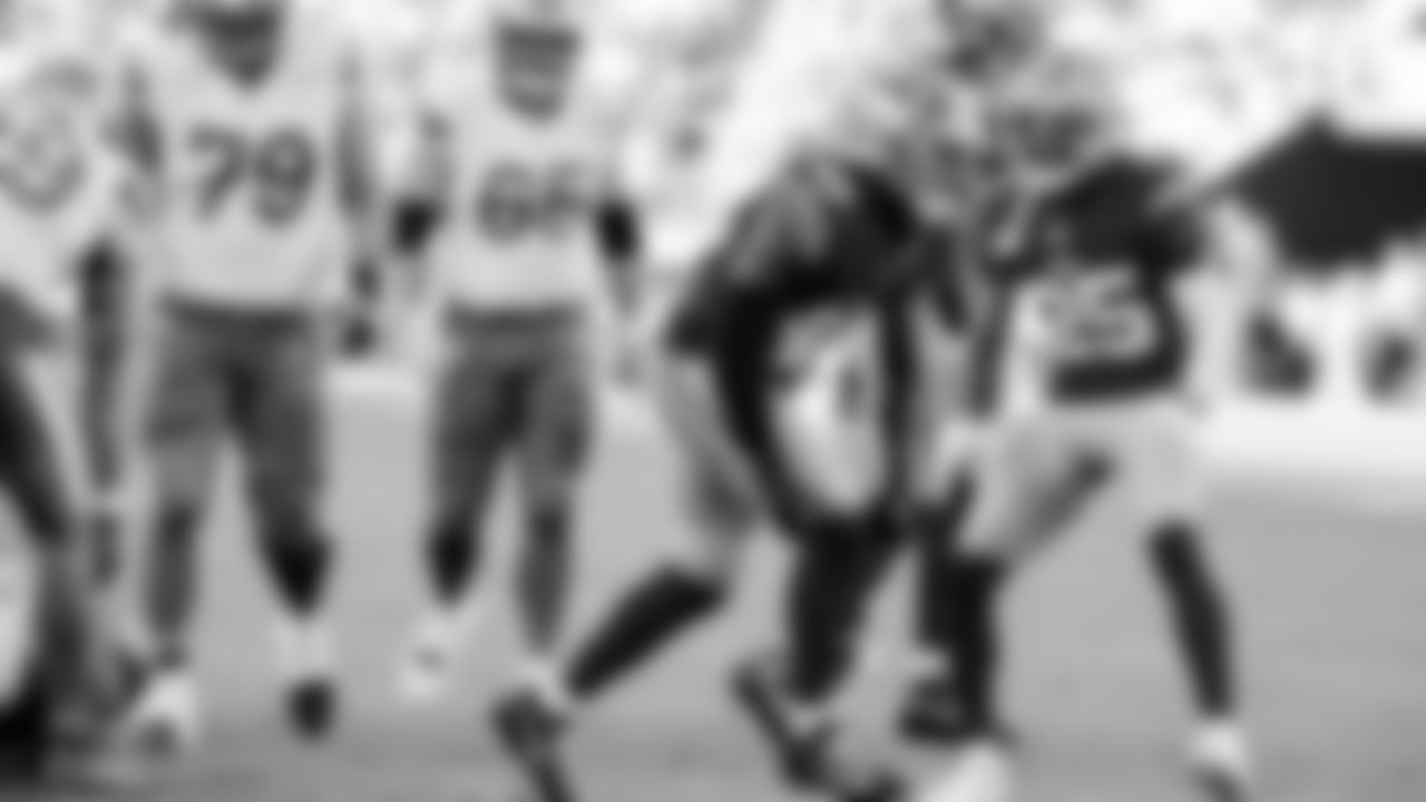 LB Tatum Bethune, S Jason Pinnock