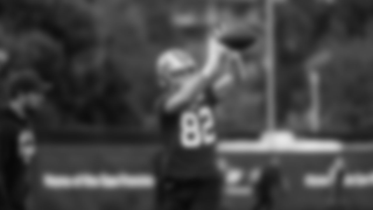 TE Ross Dwelley