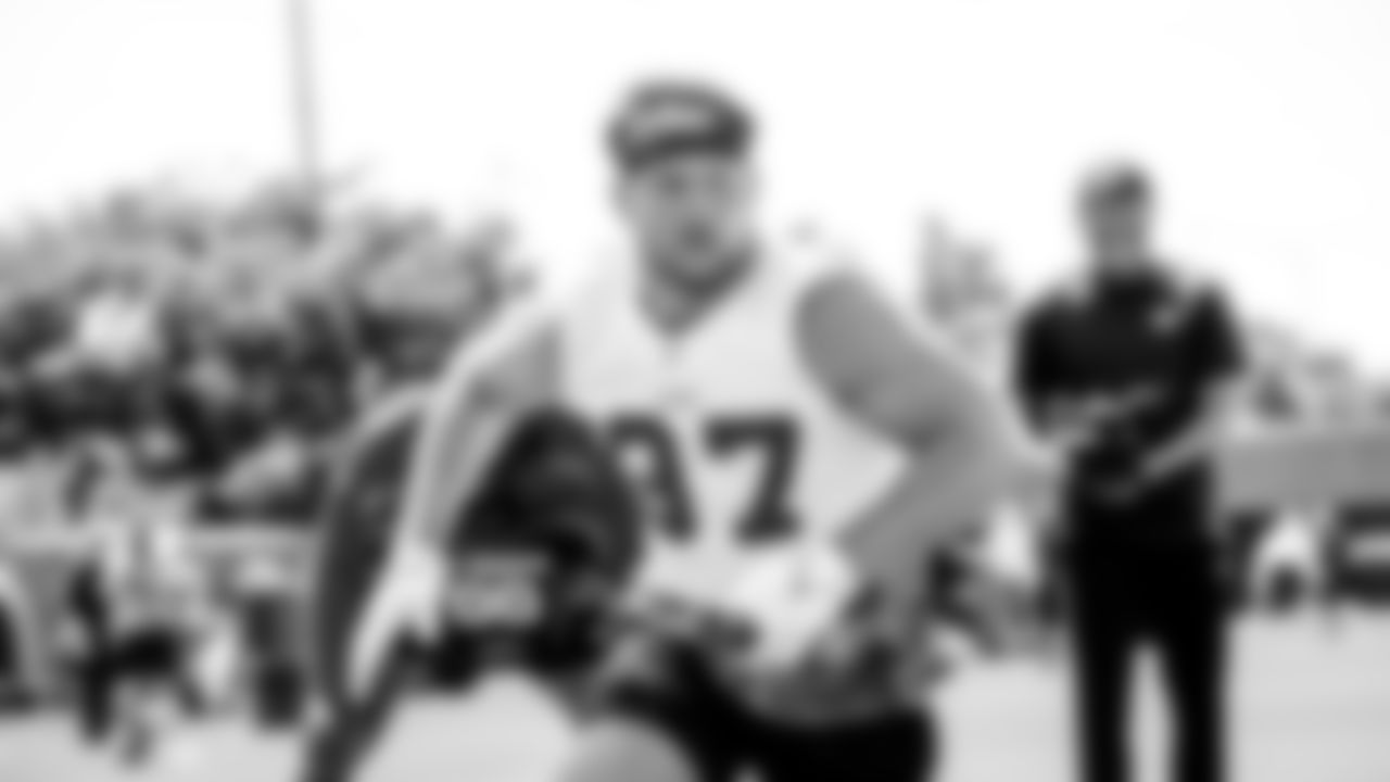 DL Nick Bosa