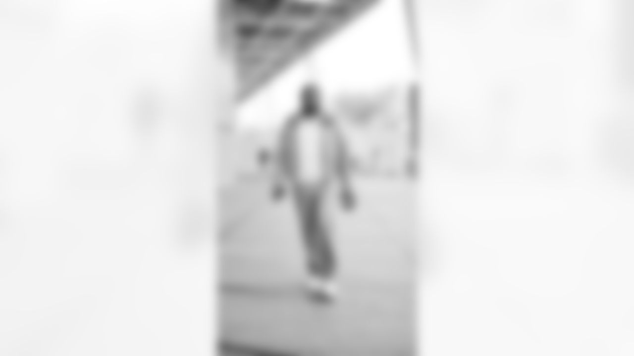 WR Deebo Samuel Sr.