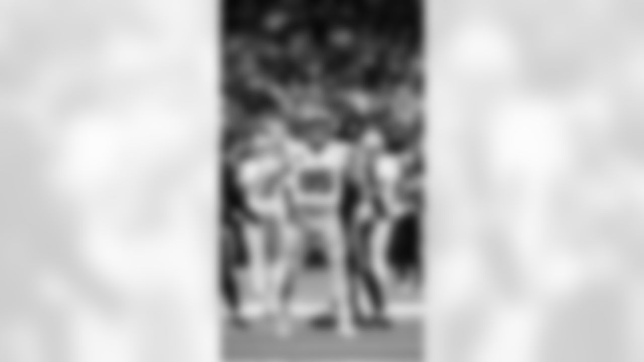 San Francisco 49ers 2025 Season: San Francisco 49ers vs Indianapolis Colts Monday, December 22, 2025 in Indianapolis, IN (49ers Photo)