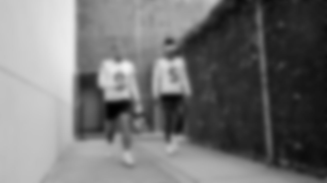 WR Skyy Moore, WR Demarcus Robinson