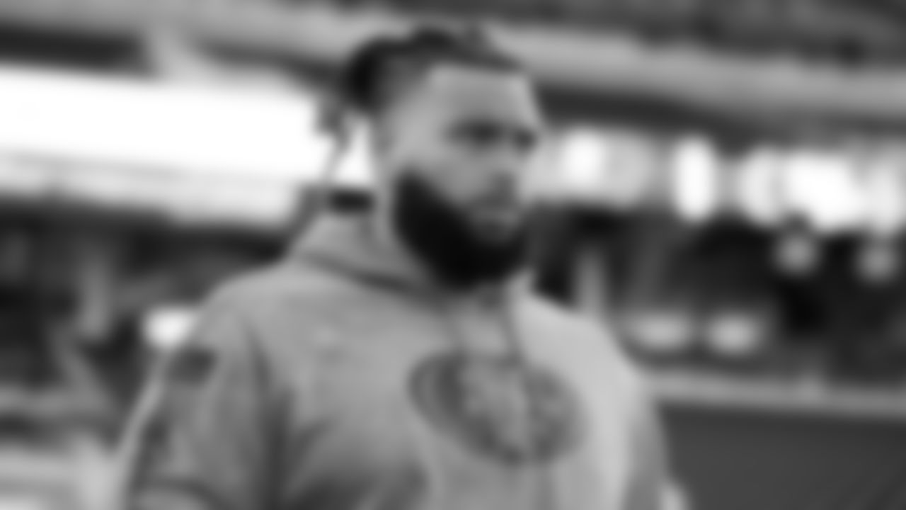 OL Matt Pryor