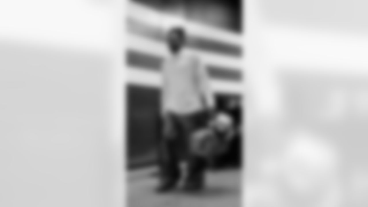 WR Demarcus Robinson