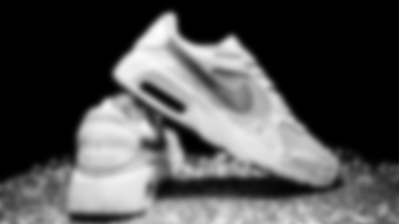 Defensive Coordinator Robert Saleh - Sanaa's Stars