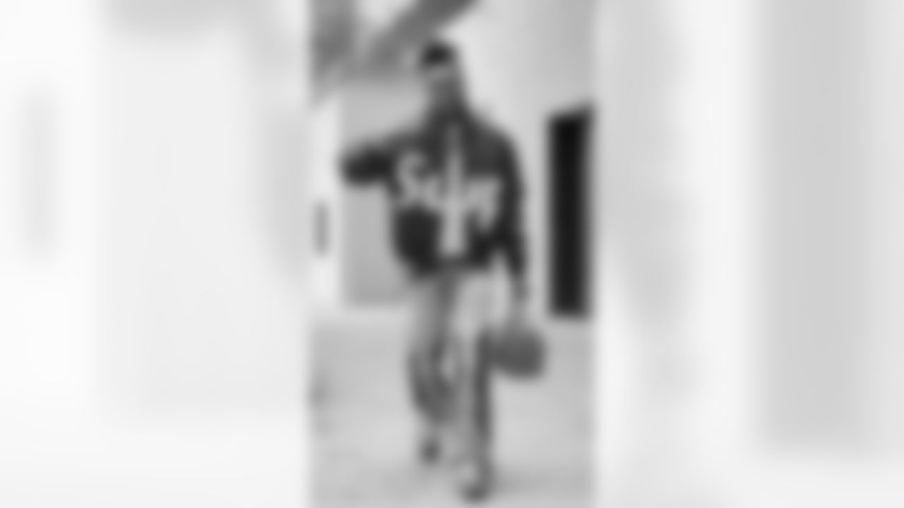 WR Demarcus Robinson