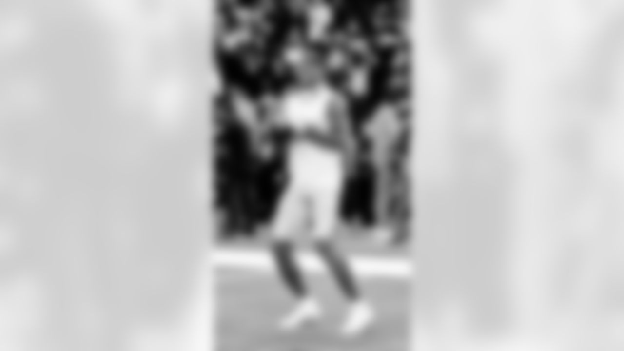 WR Demarcus Robinson