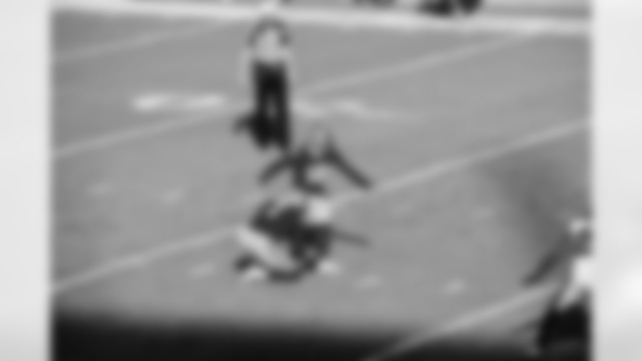 P Thomas Morstead, K Eddy Piñeiro
