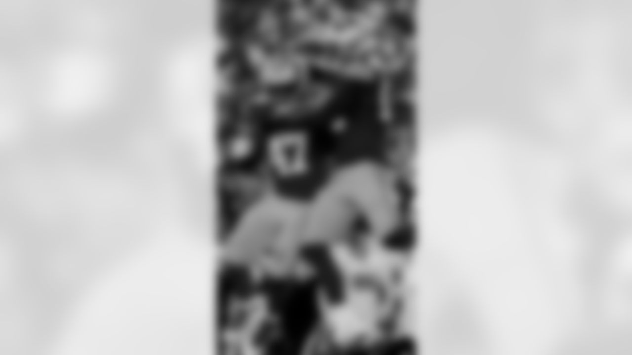 DL Bryce Huff, DL Mykel Williams