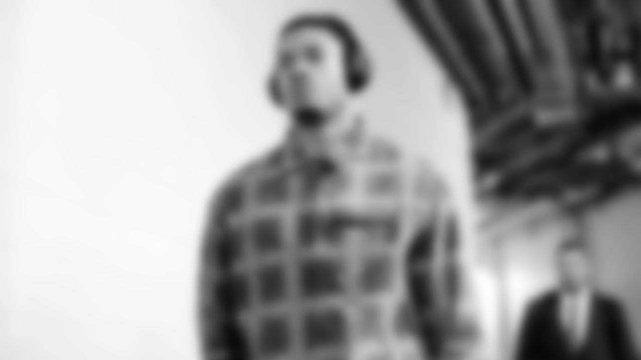 DL Yetur Gross-Matos