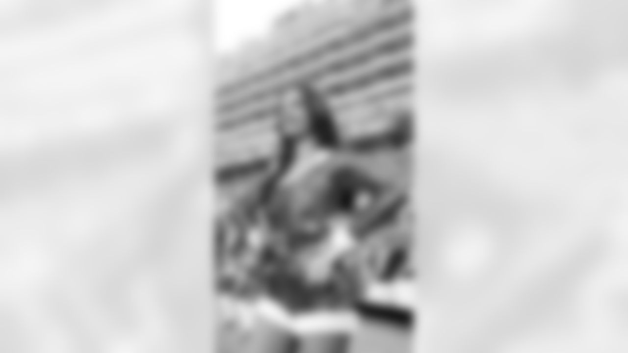 49ers Gold Rush Cheerleaders