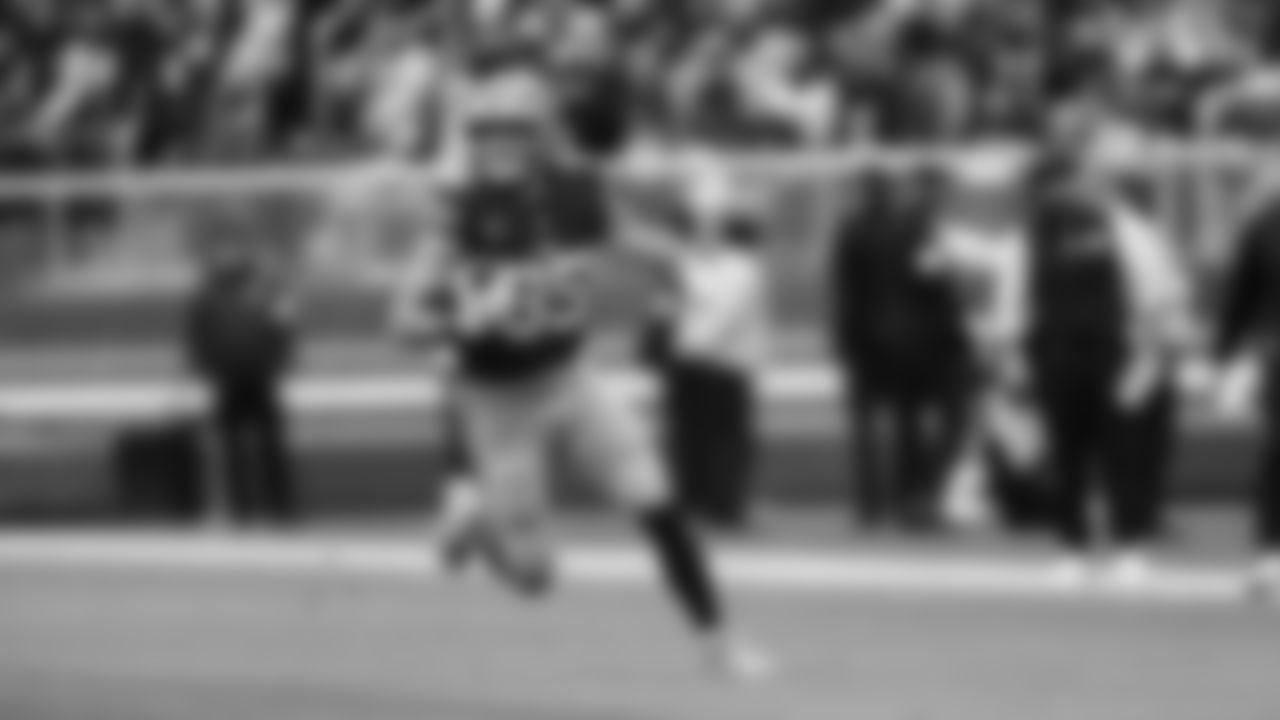 San Francisco 49ers 2025 Season: Tennessee Titans vs San Francisco 49ers Sunday, December 14, 2025 in Santa Clara (49ers Photo)