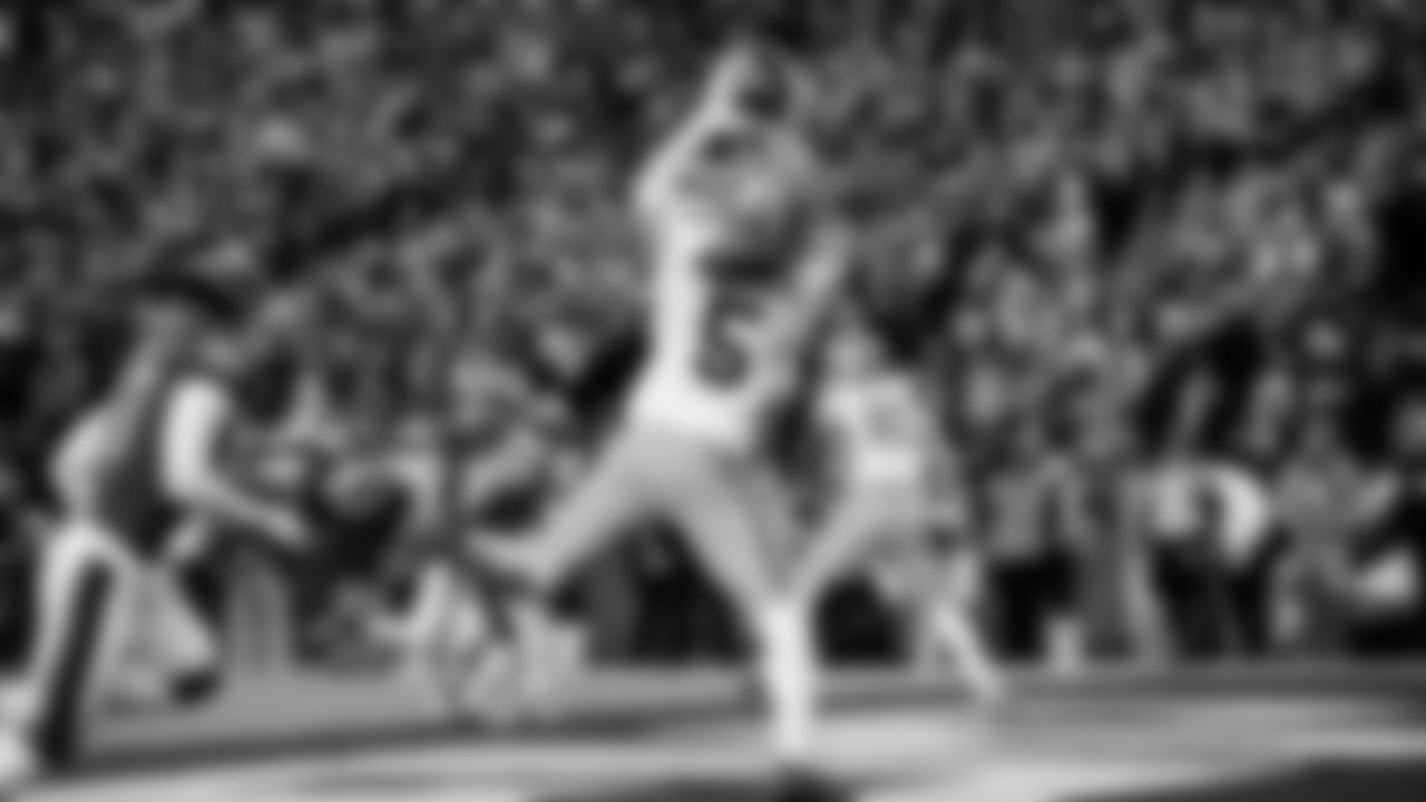 WR Demarcus Robinson