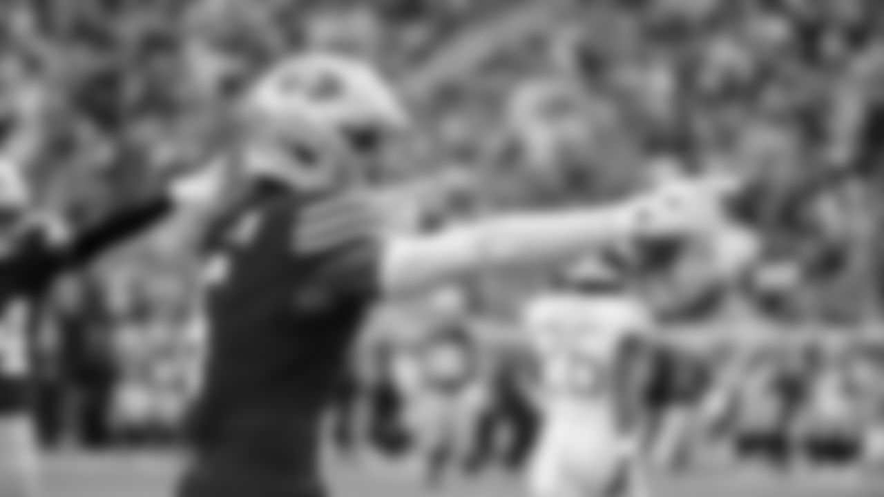 WR Demarcus Robinson