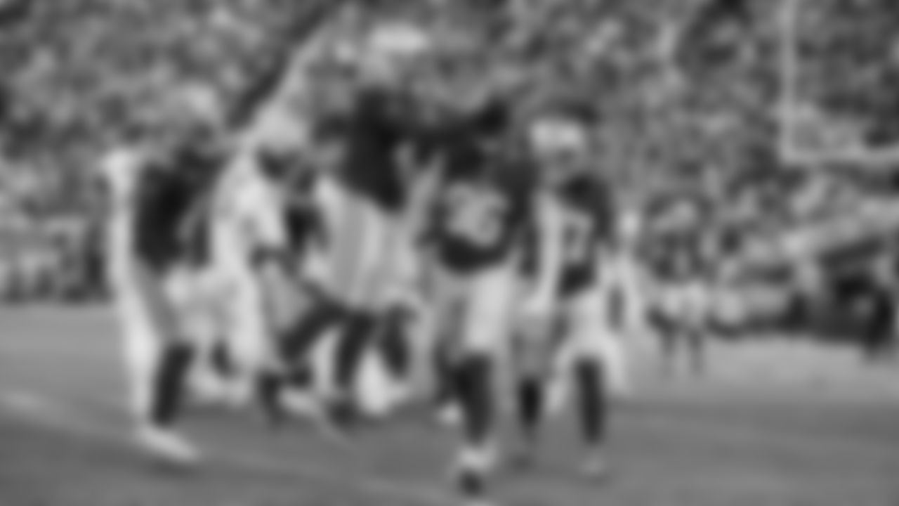 DL Bryce Huff, DL Clelin Ferrell