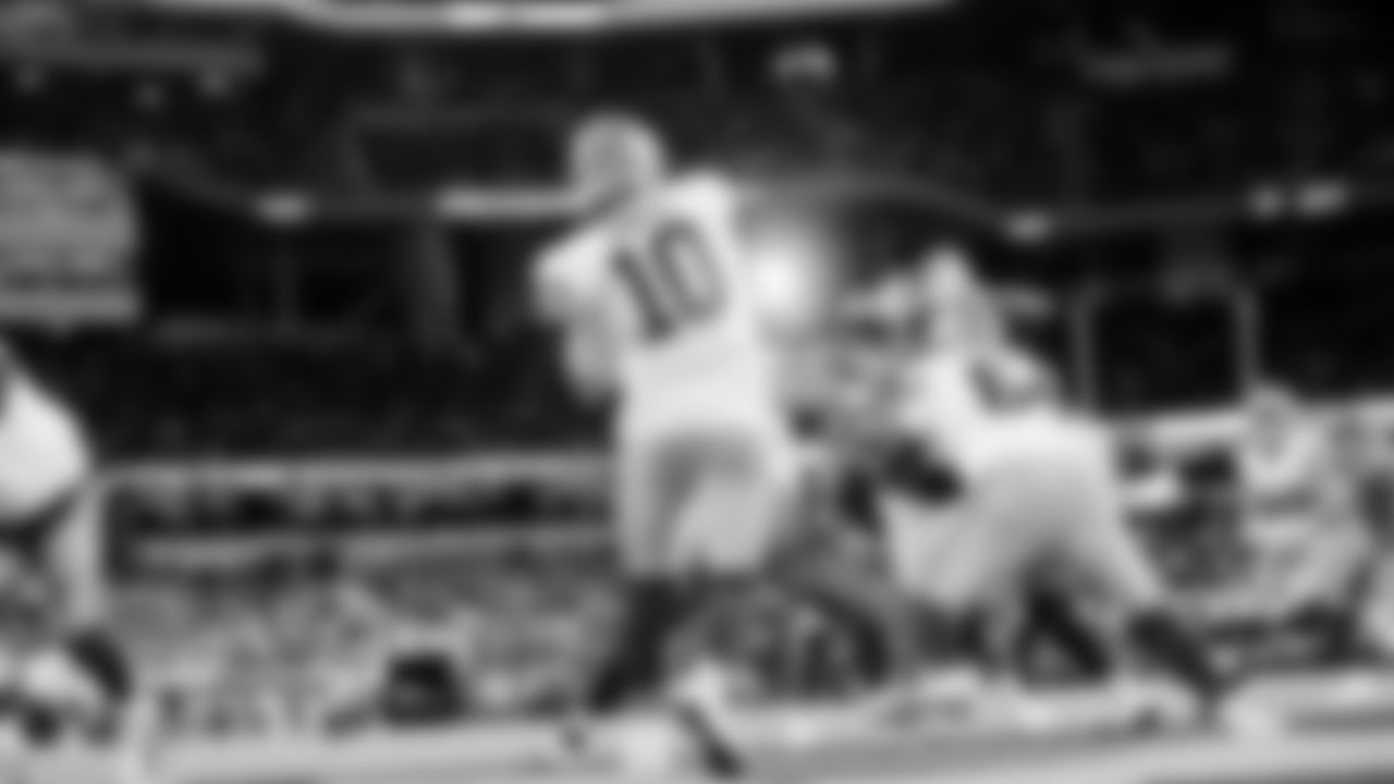 QB Mac Jones