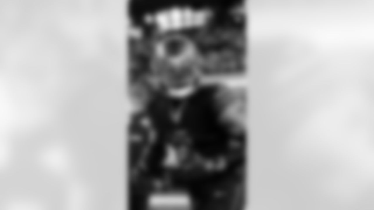 WR Demarcus Robinson