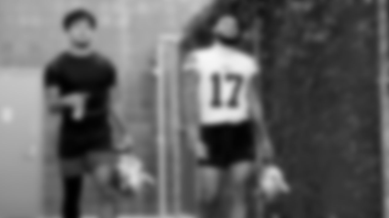 RB Isaac Guerendo, WR Jordan Watkins