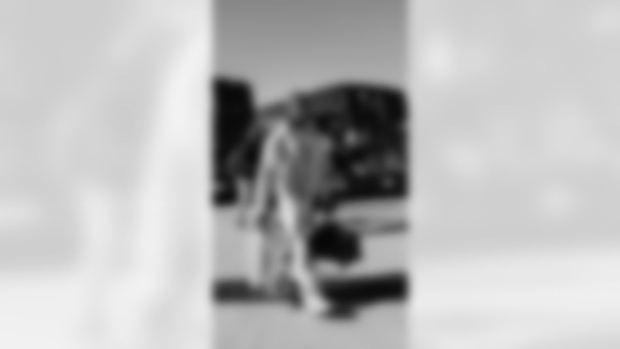 CB Darrell Luter Jr.